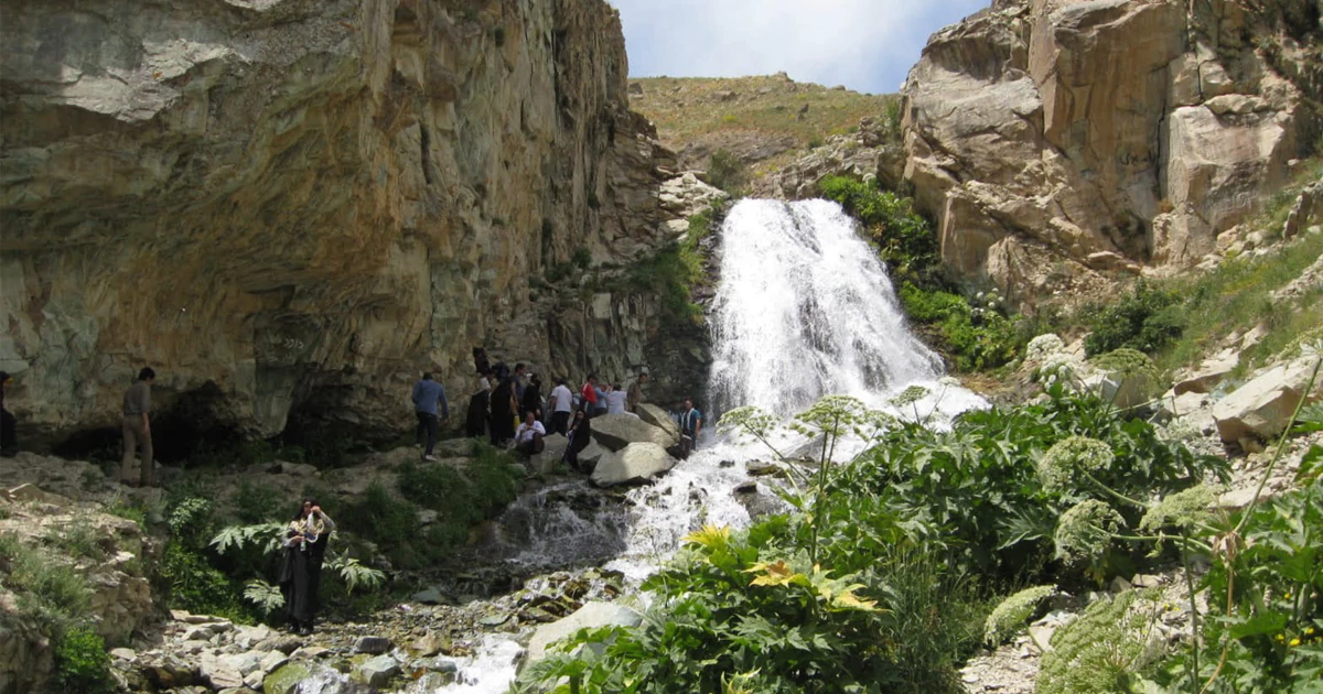 آبشار شکرآب