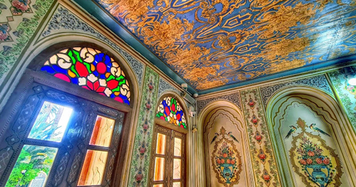 تزیینات شگفتانگیز عمارت اصلی نارنجستان قوام